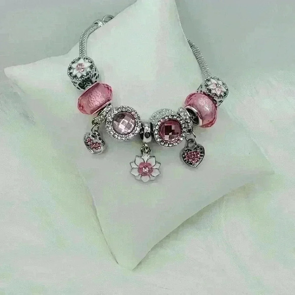 Pink Flower Pendant Charm Bracelet - Picture 1 of 4